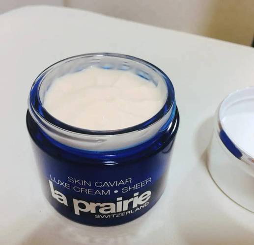 保湿抗皱效果好的护肤品排行榜 精选抗皱精华霜推荐，守护年轻肌肤